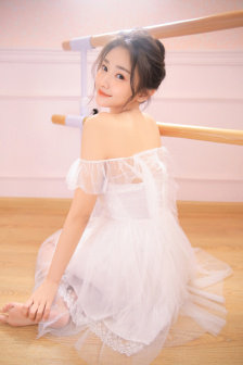 少妇按摩电影